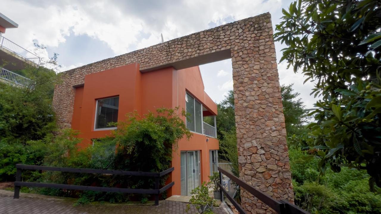 Orangerie Guest House Johannesburg Exterior photo